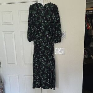 Topshop Black and Green Long Sleeve Dress